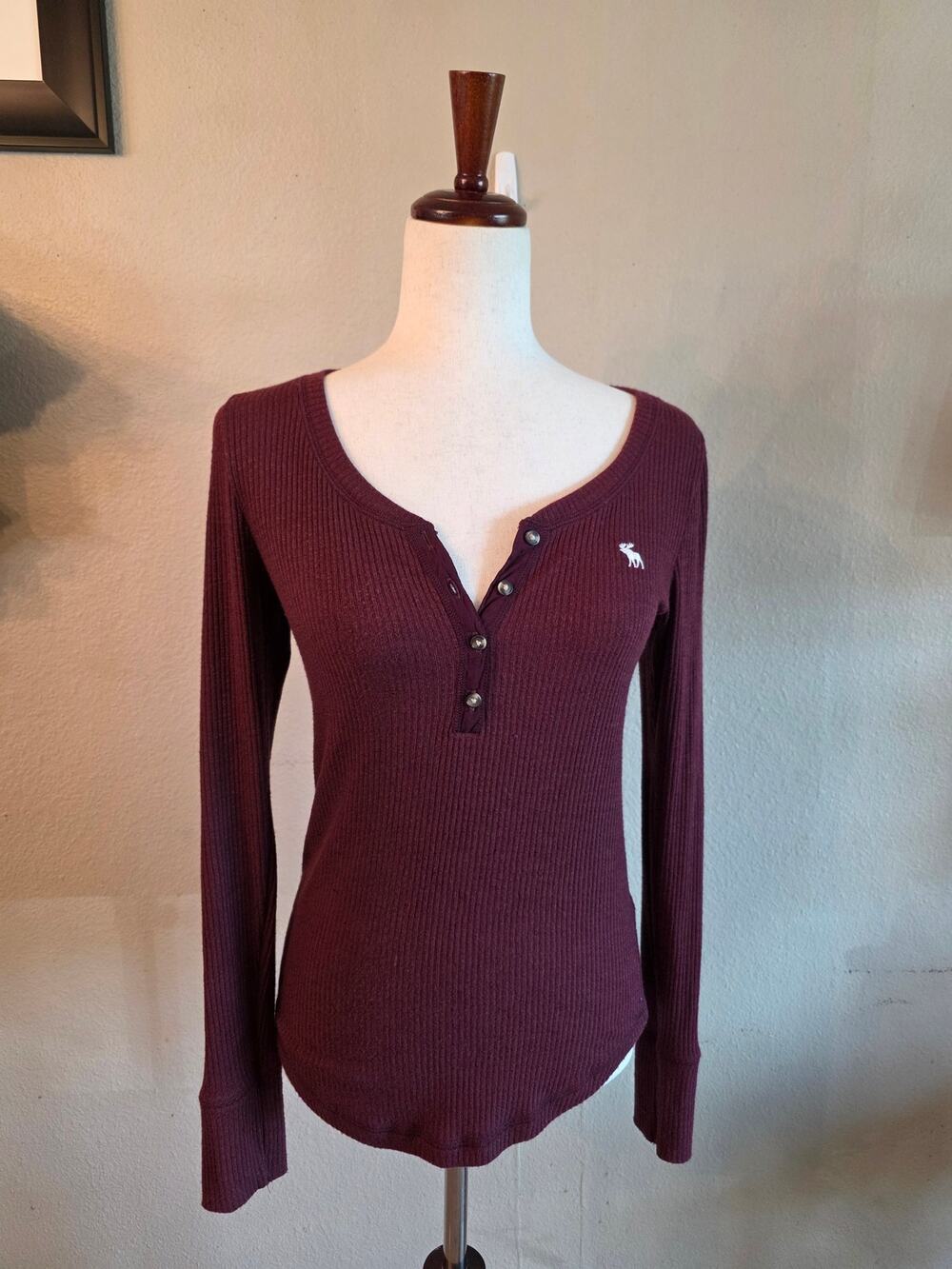 Abercrombie & Fitch Ribbed Henley Longsleeve Top Maroon SZ Small Y2K Twilight